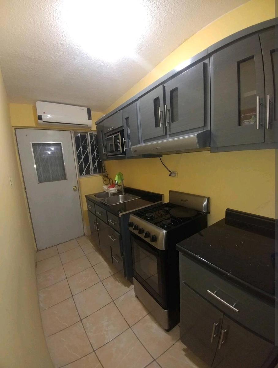 Casa Vicky Alojamiento para vacaciones y trámites consulares - Housity