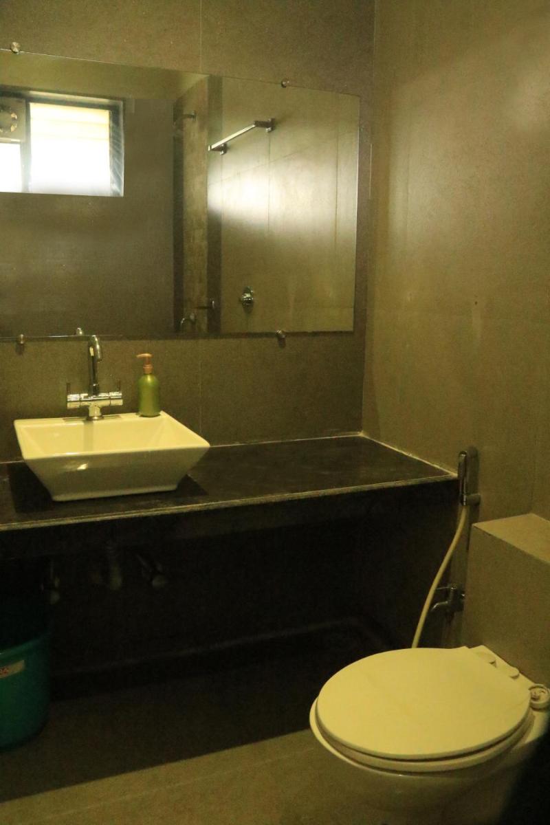 Forest Inn - Housity