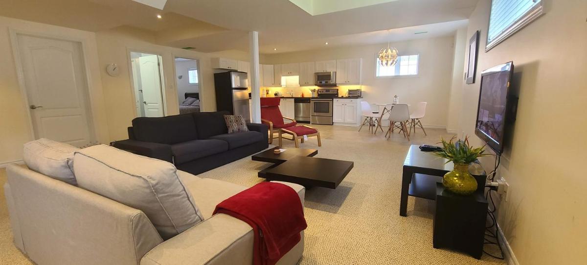 2 bdrm, kitchen, laundry, weeklymonthly discount - Housity