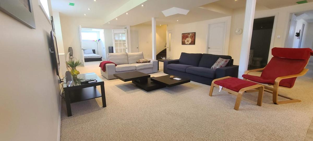 2 bdrm, kitchen, laundry, weeklymonthly discount - Housity