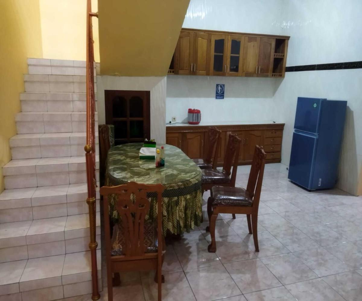 Algira Homestay Prambanan - Housity