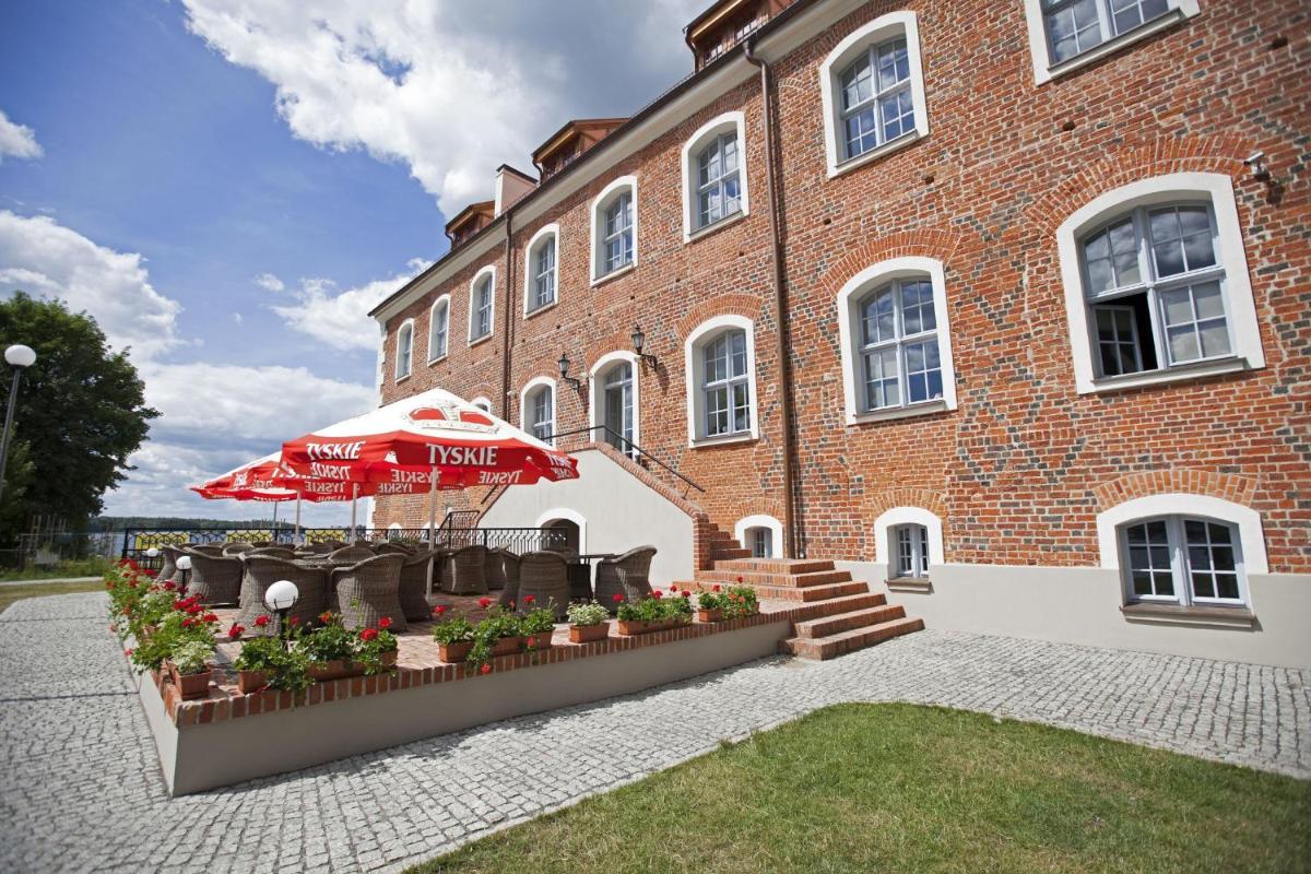 Centrum Konferencyjne Zamek - Housity