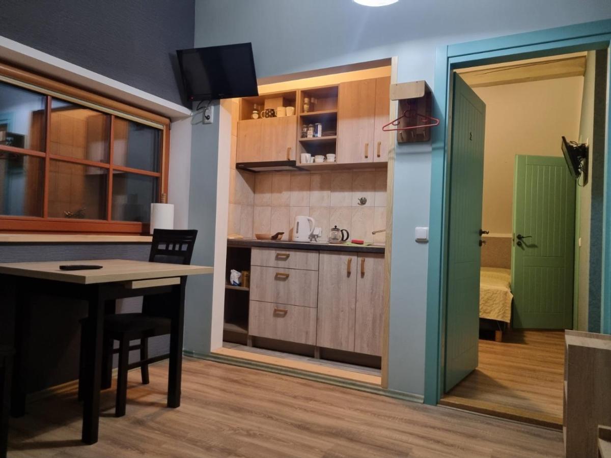 Pakalnės vingis - Housity