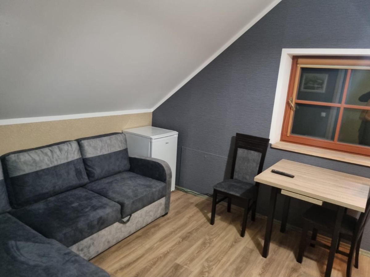 Pakalnės vingis - Housity