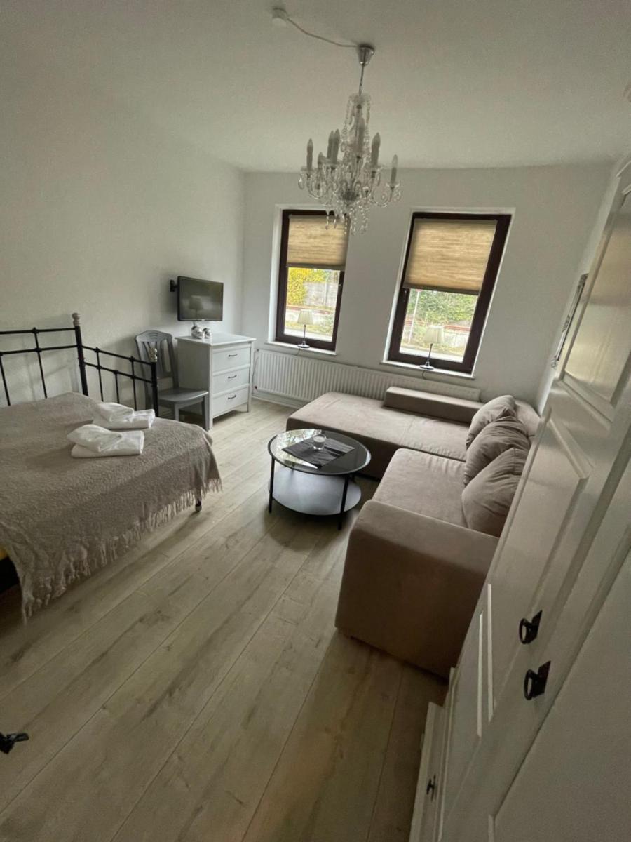 1 Zimmer Wohnung in Strand nähe - Housity