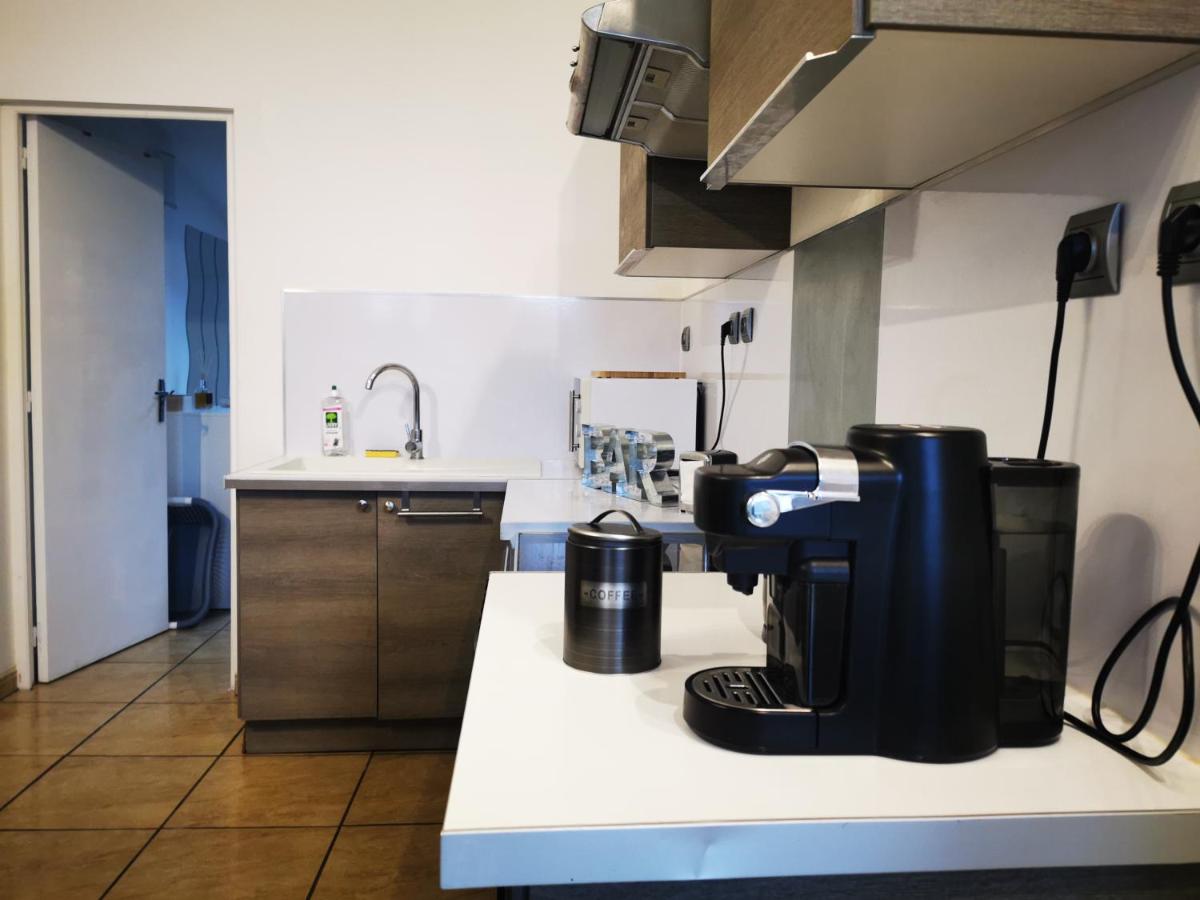 A la belle vie - Housity