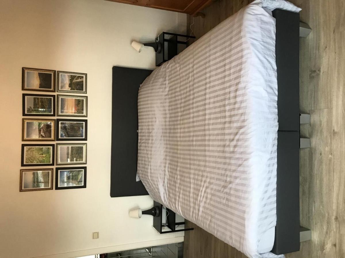 Cozy vacation home for 8 persons in Heers - Housity