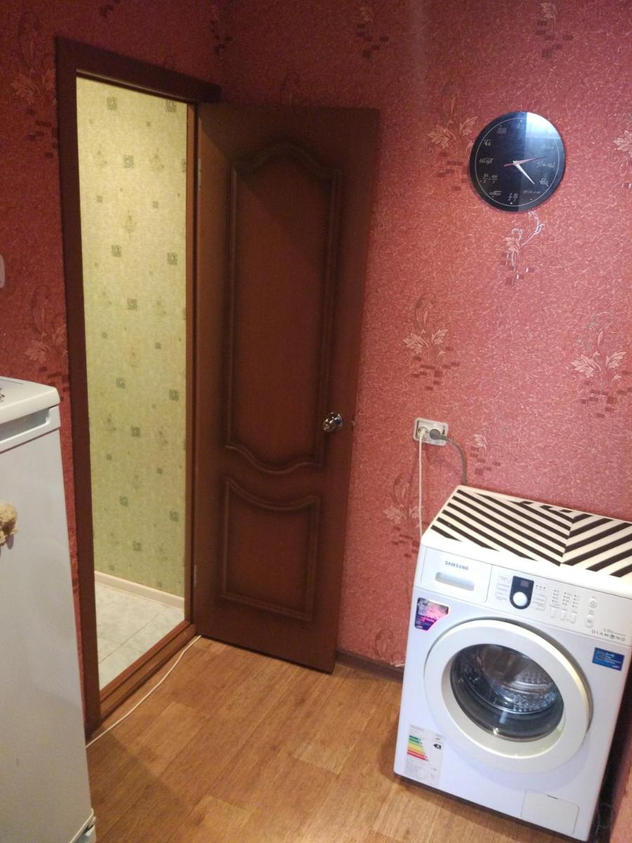 Lermontova 127 - Housity