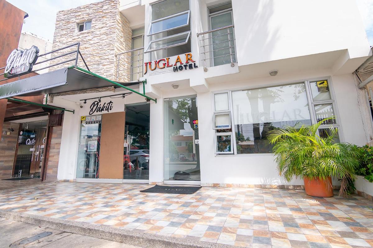 Ayenda Juglar - Housity