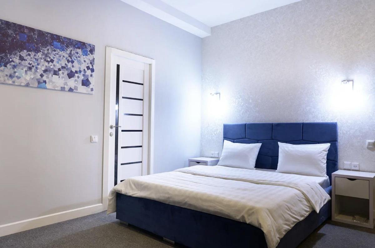 Montana Hotel - Housity