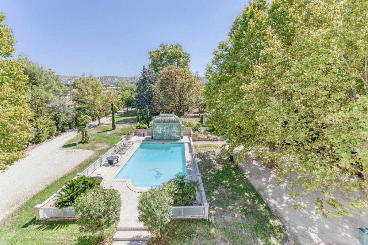 DOMAINE DE LA NERTHE- HOTEL PROVENCE MEDITERRANEE - Housity