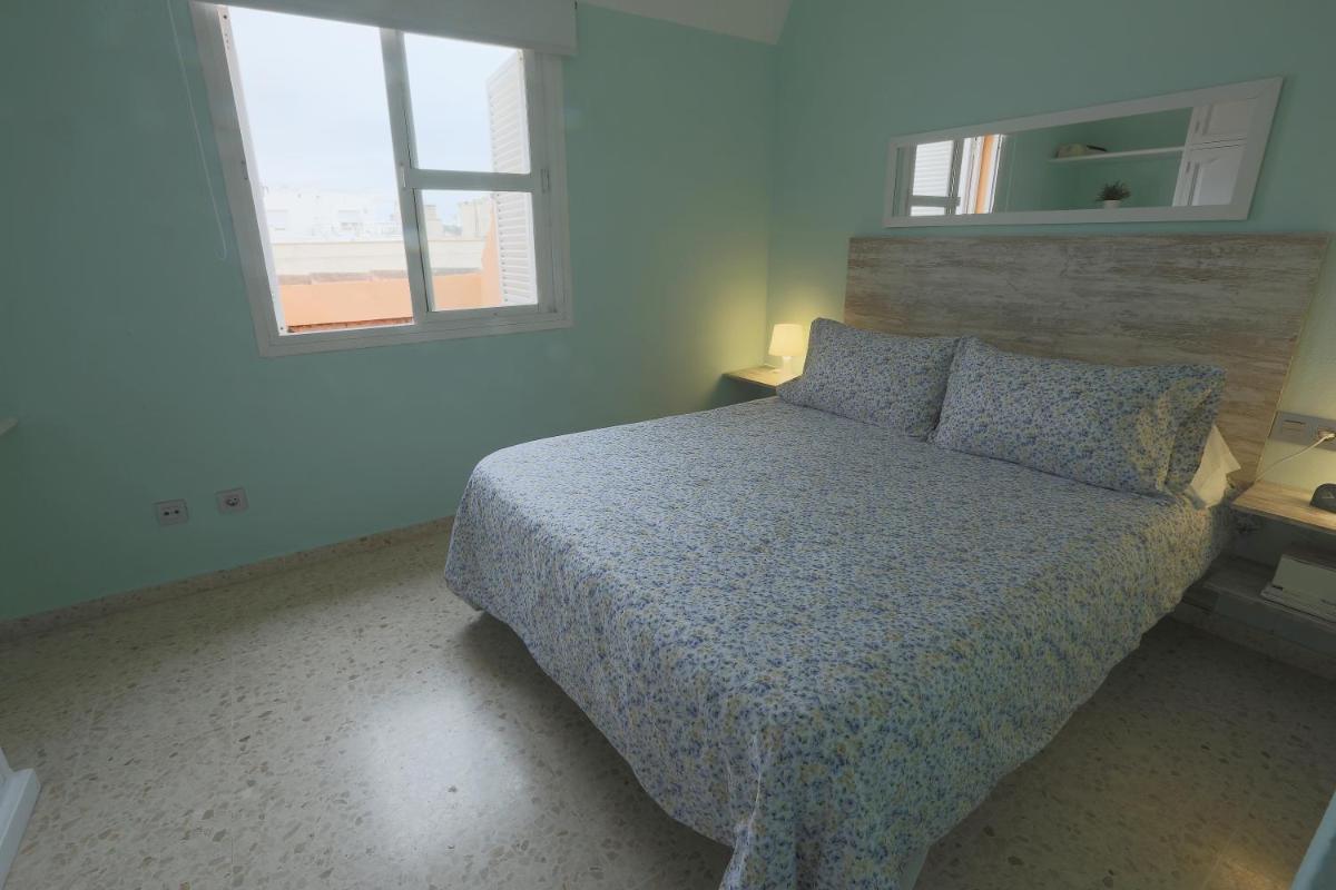 Atico Andalucia Plaza - Housity