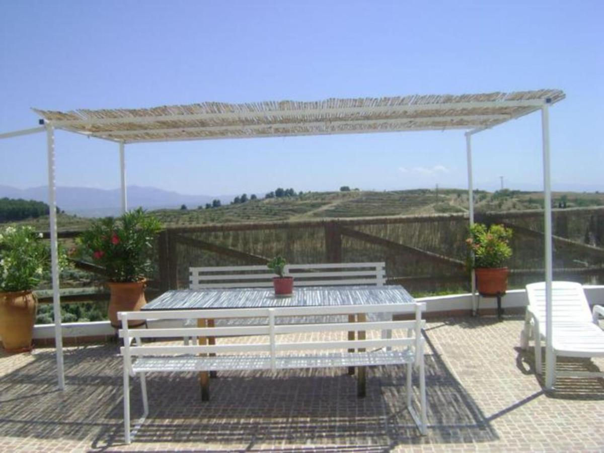 Suitetrails - Rural House Triana - private pool