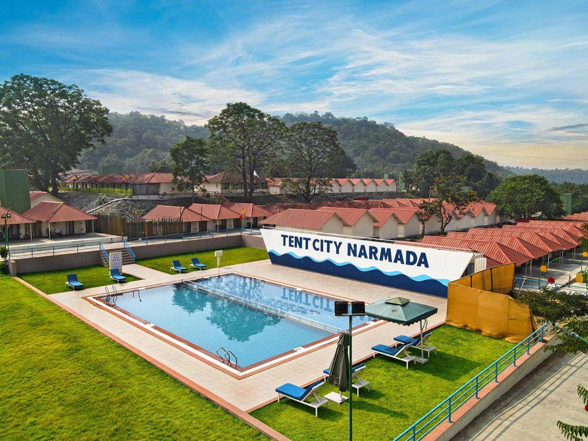 Praveg Tent City Narmada, Statue of Unity - Housity