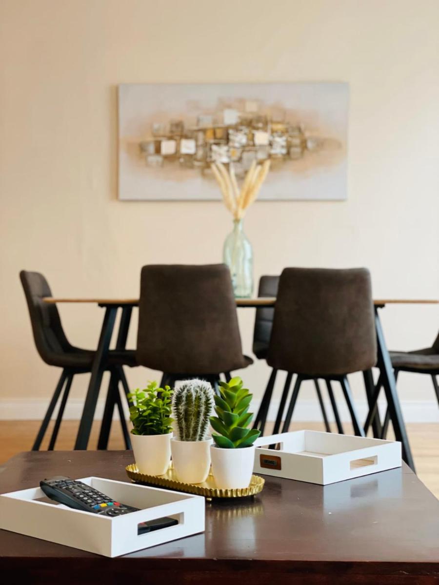 Suitetrails - Charming 3-bedroom apartment in the heart of Tours