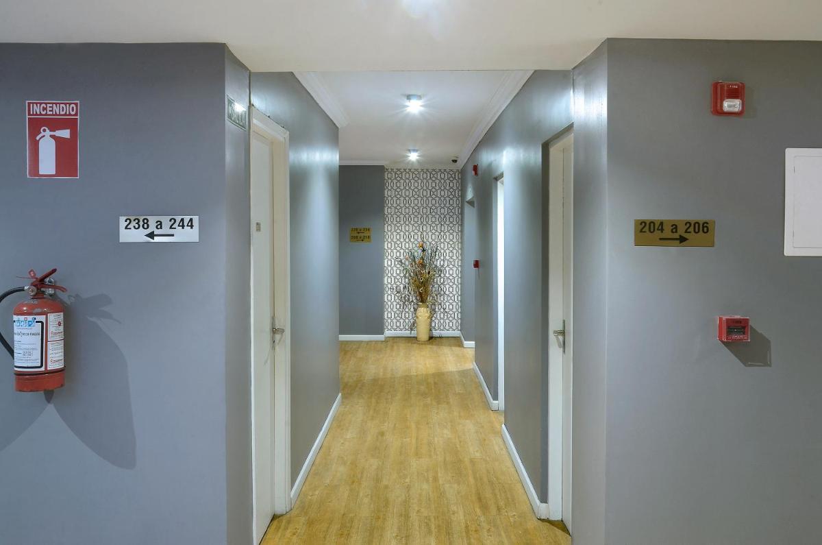 Hotel Hispano - Housity