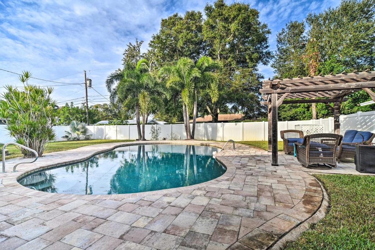 Seminole Home with Private Pool about 2 Mi to Beach! - Housity