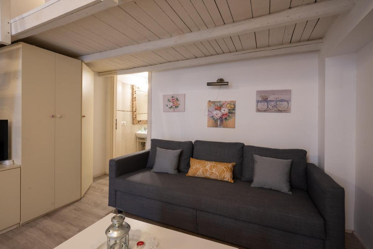 [A due passi da S.Pietro e Castel Sant'Angelo] Loft Gianicolo - Housity