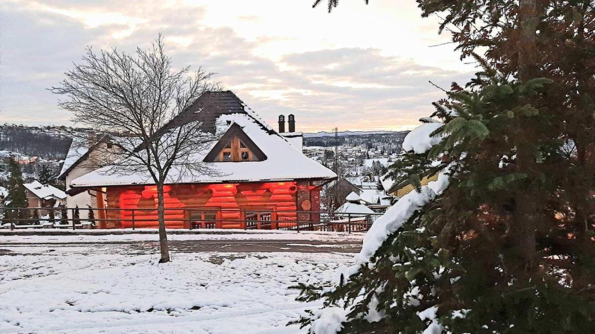 Mountain Dream House - Housity