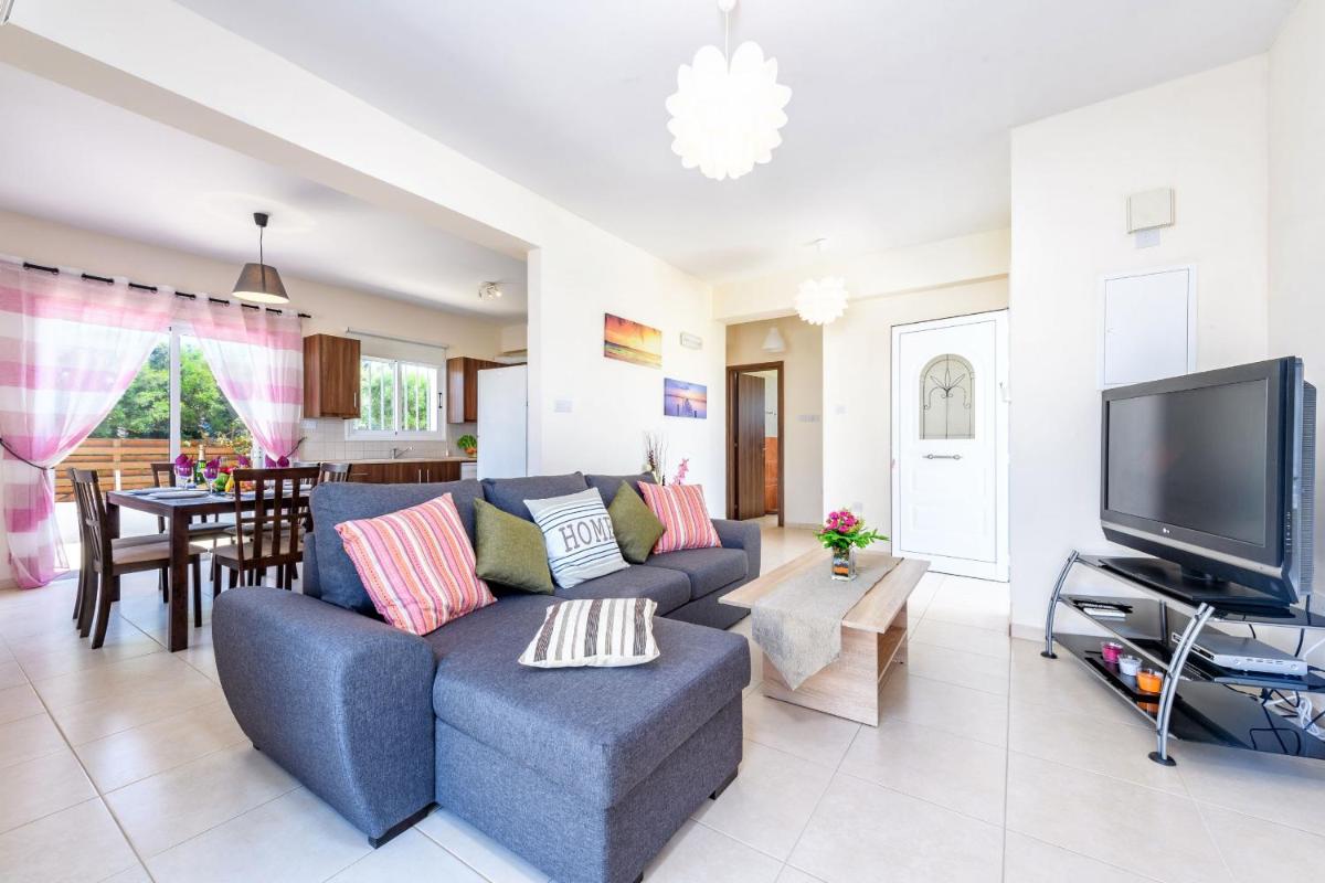 Sunset Villa Protaras - Housity