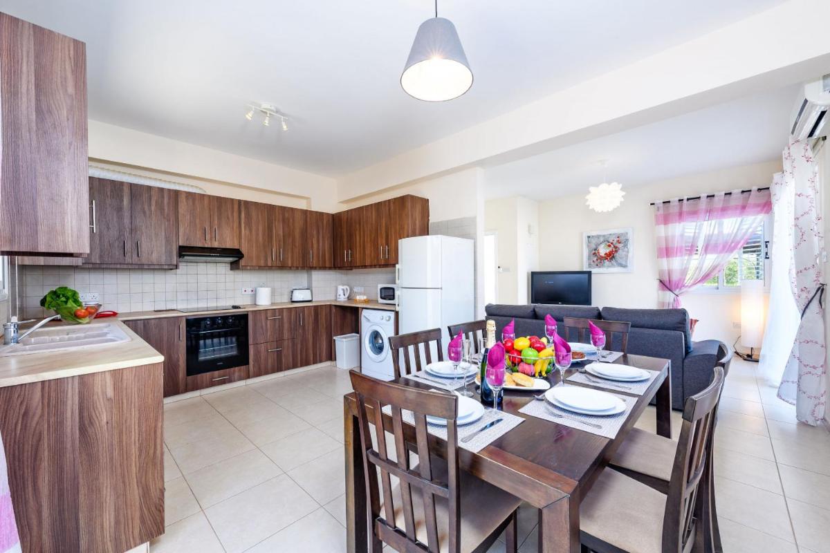 Sunset Villa Protaras - Housity