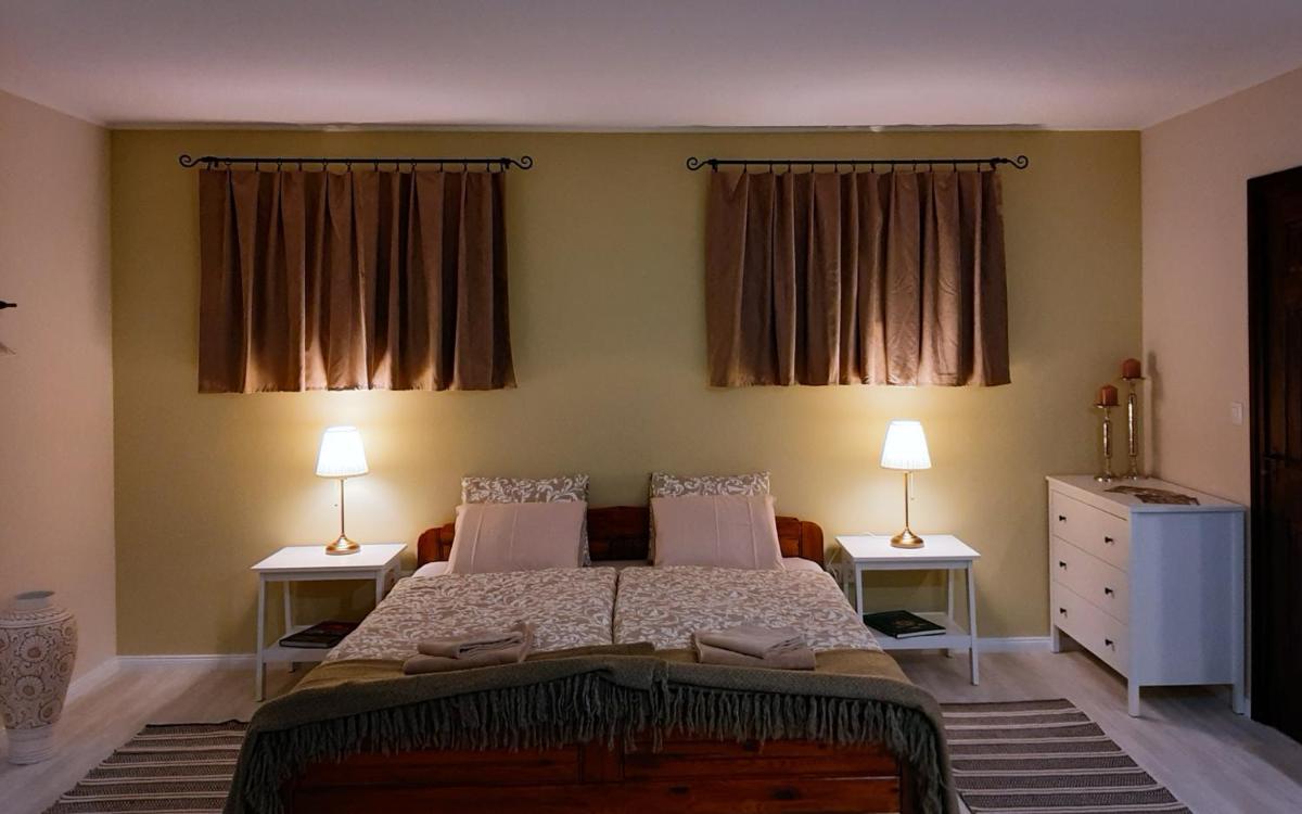 Őrségi Katicás Vendégház - Housity