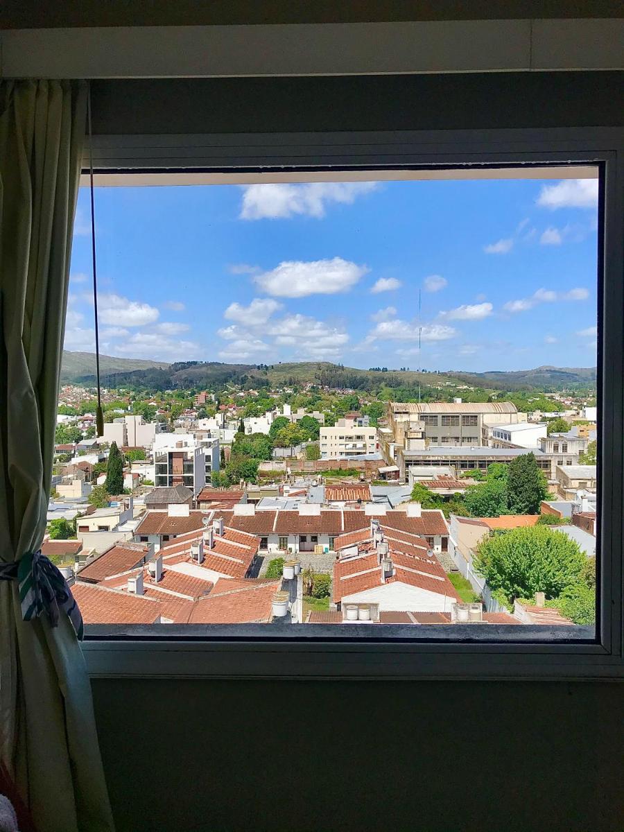 Hermoso Depto en Tandil con vista a las sierras con wifi - Housity