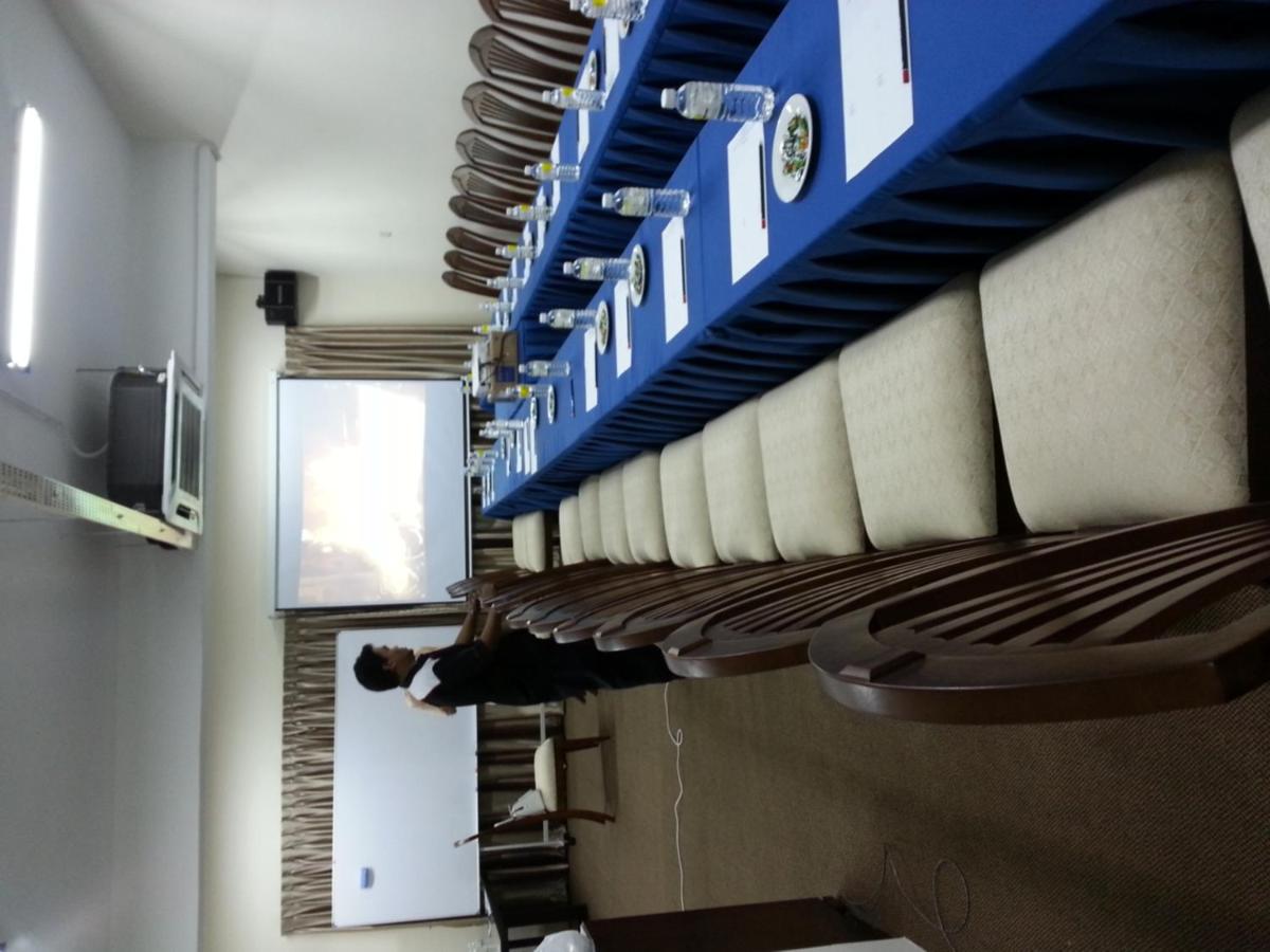RJ Hotel Kulai - Housity