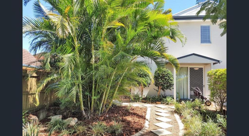 3 Bedroom Unit earlier check in Pet Friendly - Housity