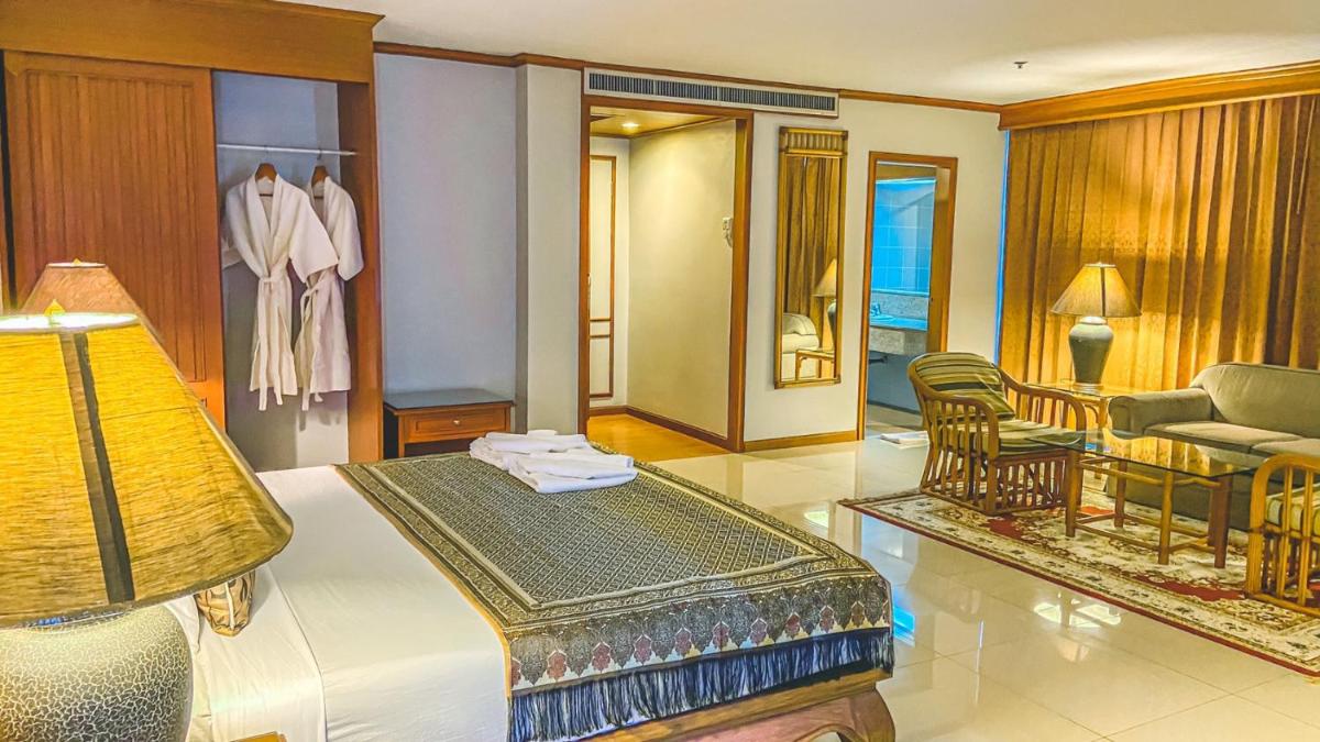K Park Grand Hotel SHA PLUS certified - Housity
