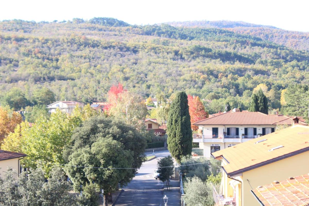 Boutique Hotel Fox's Inn - Housity
