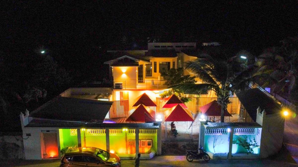 One On Inn Maldives - Housity