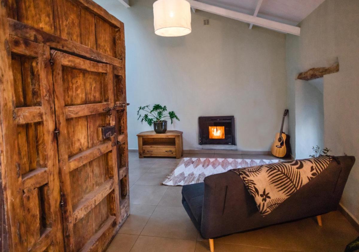 Casa De Los Cuadros - Housity