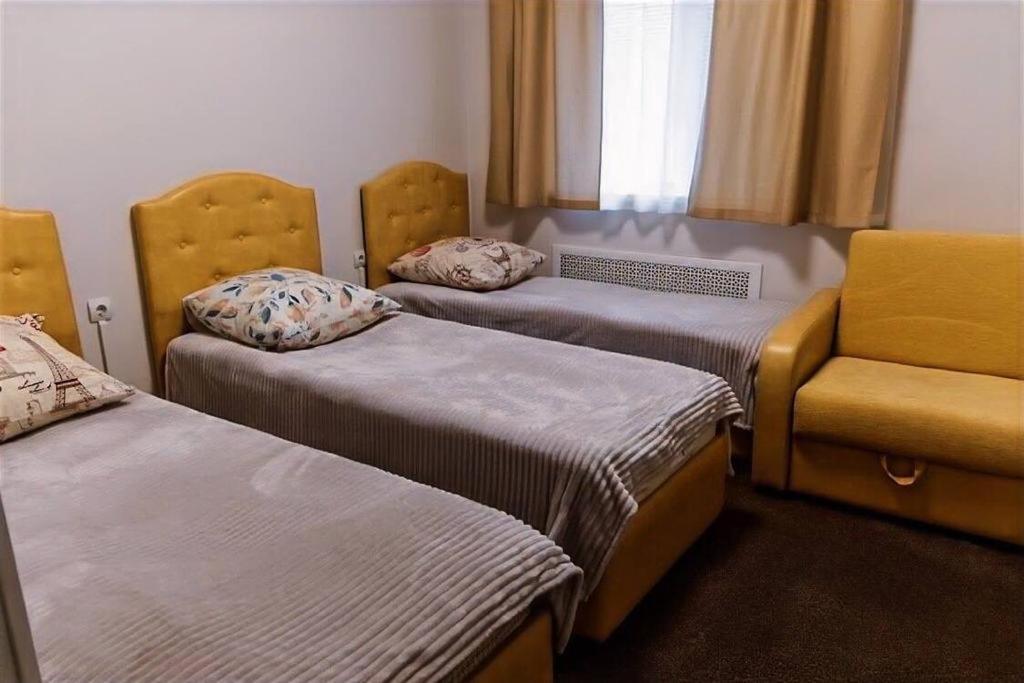 Gostinitsa piramida poselok stroitel tambovskaia oblast tambovskii raion - Housity