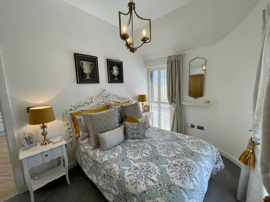 Whitstable - Salt Yard Cottage 1 - Housity