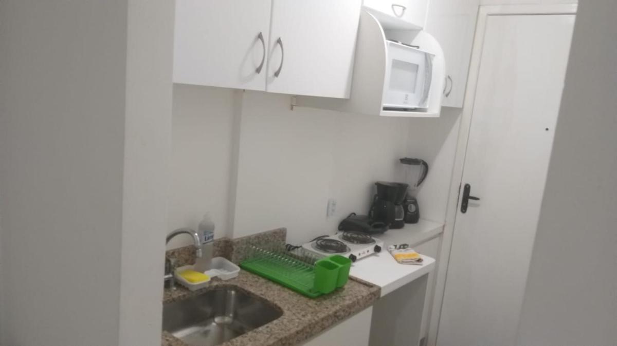 104 Apart mobiliado vista mar Praia de Iracema - Housity