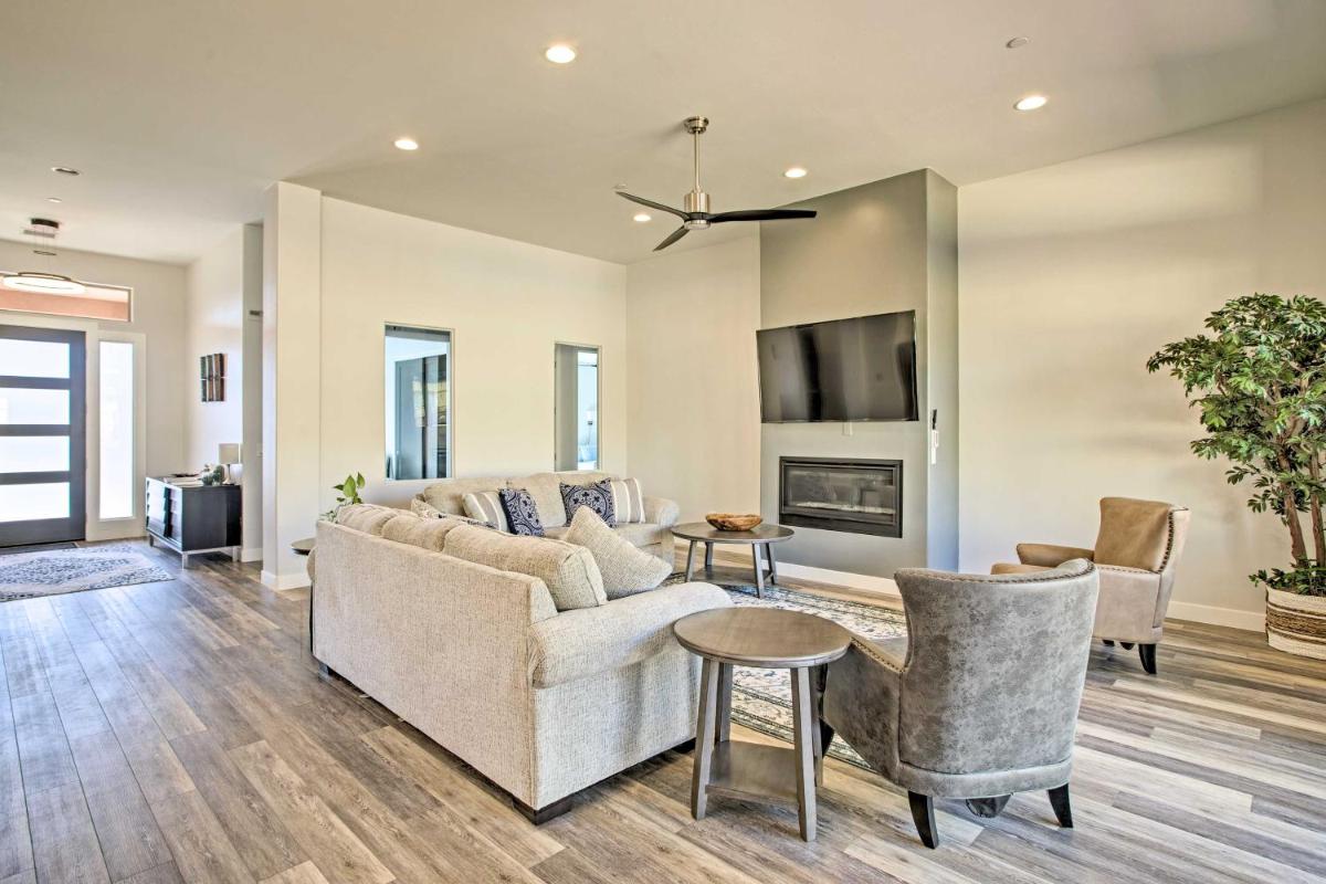 Tranquil Sedona Home with Fireplace and Hot Tub! - Housity