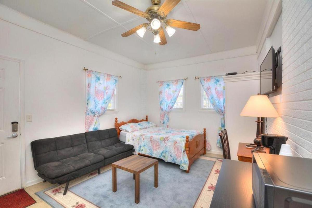 40th St En Suite - Housity