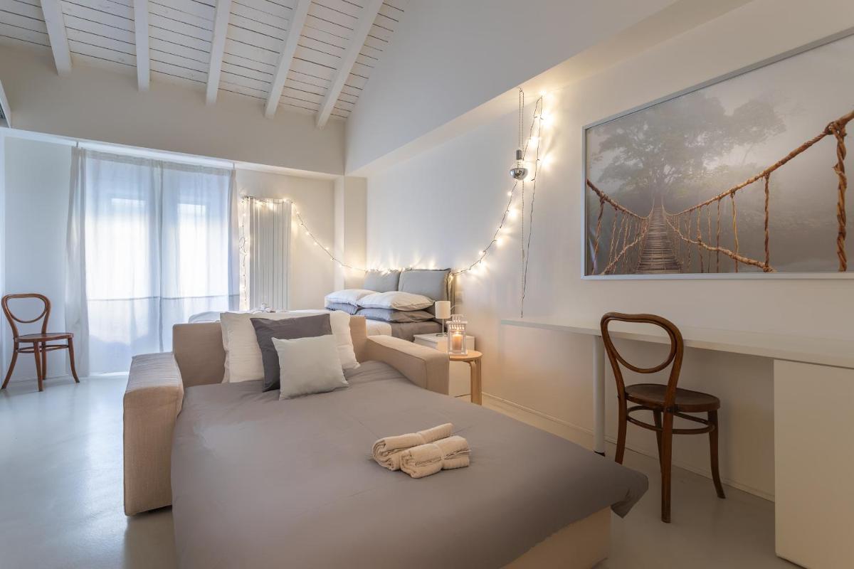 [DESIGN LOFT] Walking distance Brera-Duomo with Wifi+Netflix - Housity