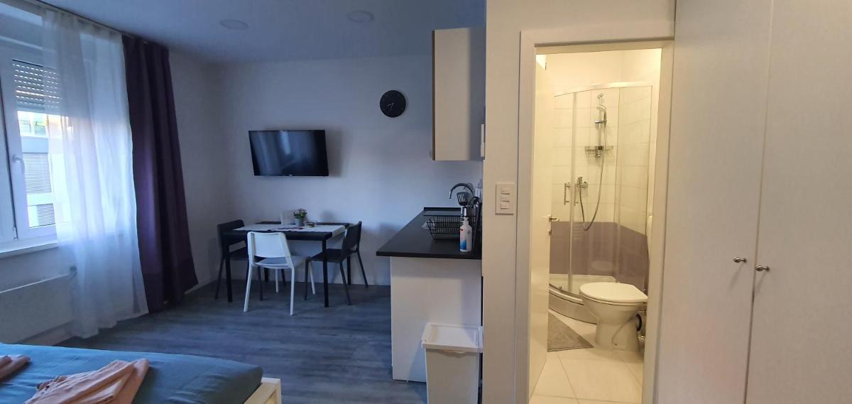 Suitetrails - Apartmani Karlo