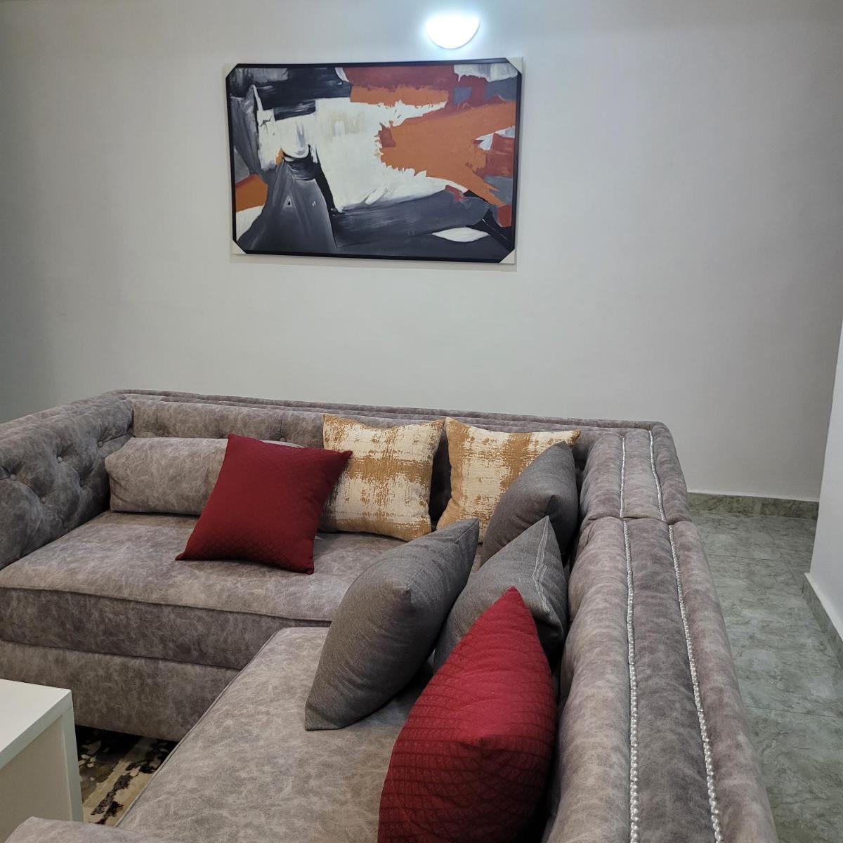 Suitetrails - Luxury 'n comfort 2 Bedroom