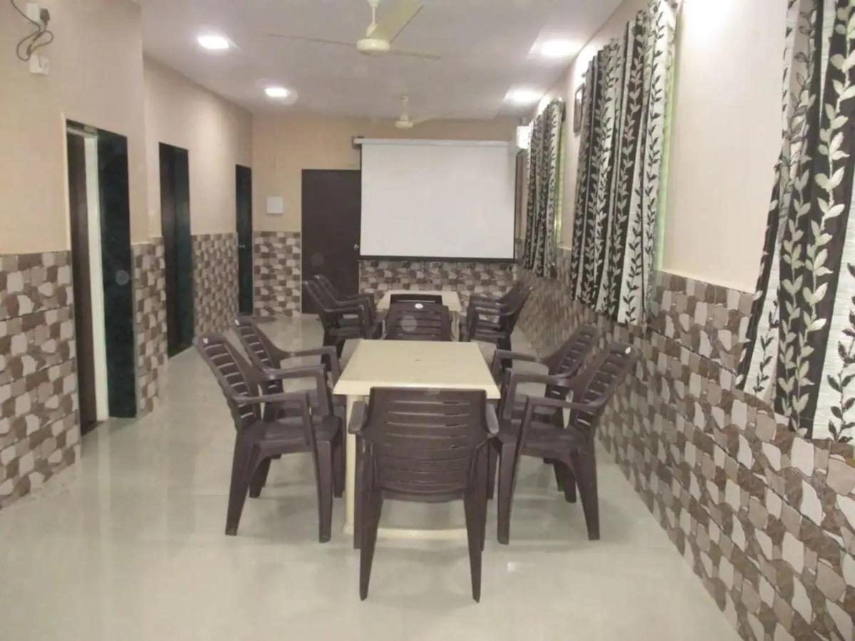 Magic Villa 4Bhk By BeingStay - Housity