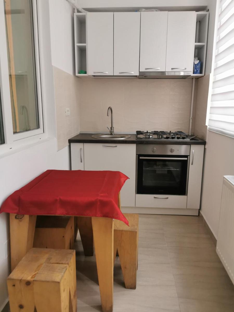 Rustic Apartment - Housity