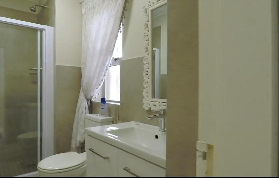 Century City Mayfair Luxury Apartments - Housity
