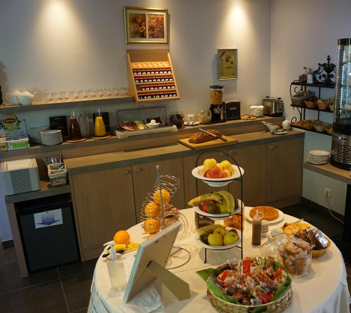 Nourriture dans l'hôtel ou à proximité