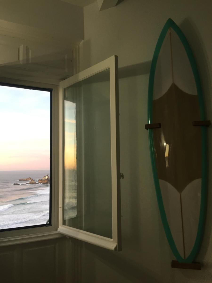 1ère ligne Mer Appartement 7 personnes. - Housity