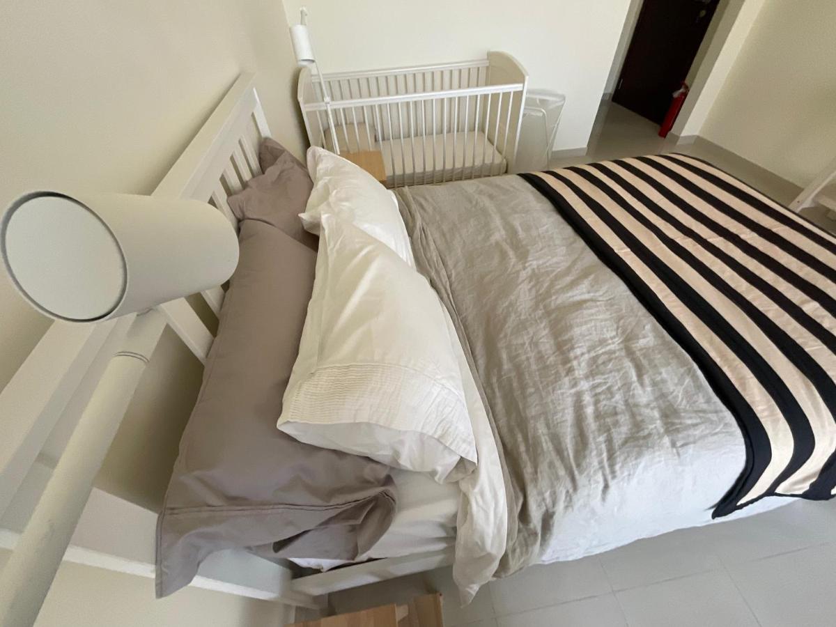 1 Bedroom Hideaway On The Beach - Housity