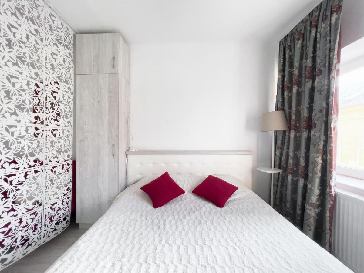 The Office Studio Home - Housity