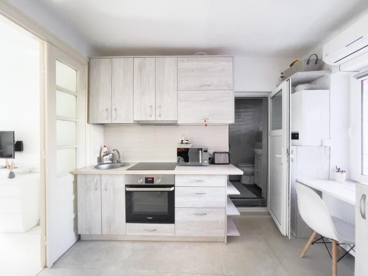 The Office Studio Home - Housity