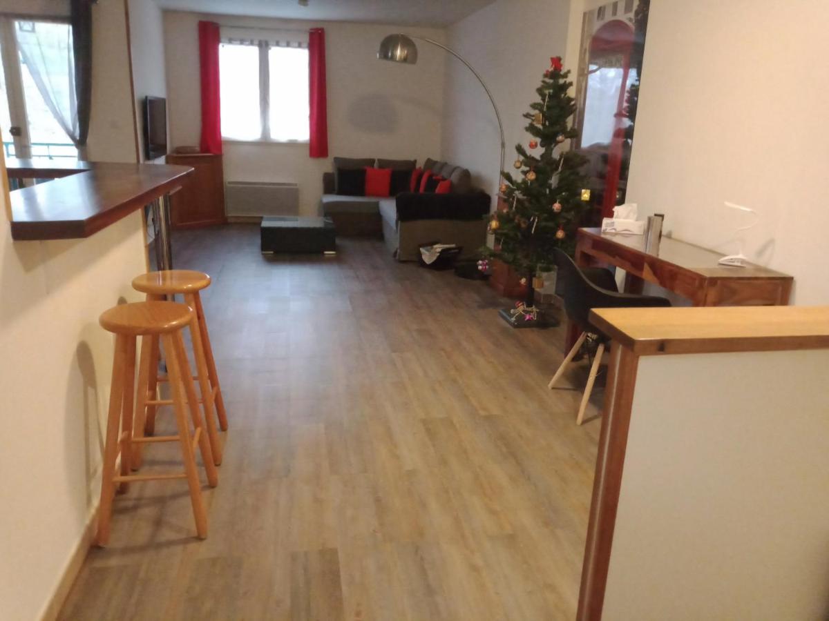 Superbe T3 de 85 mètres Carrés - Housity